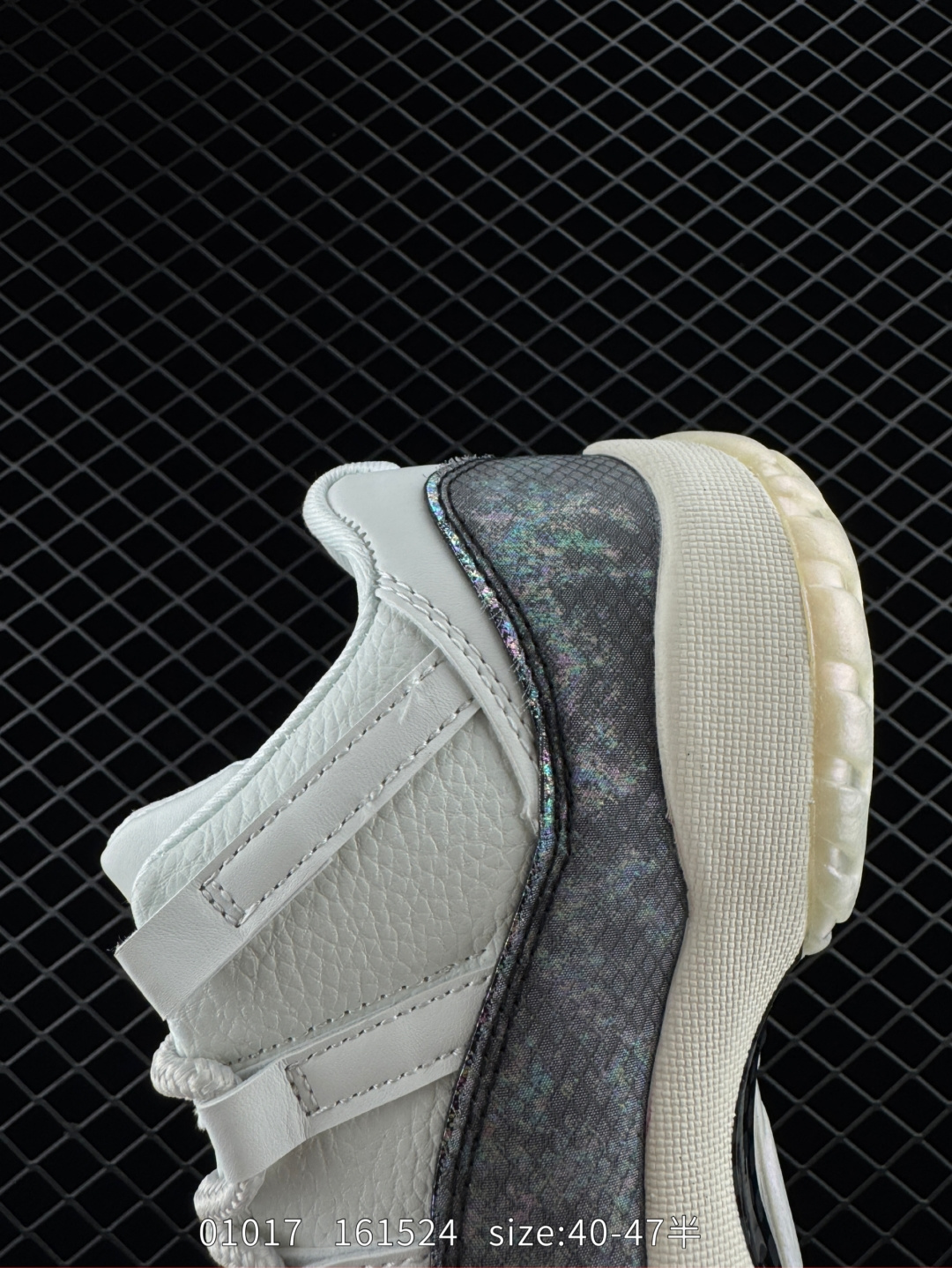 Air Jordan 11 Retro Low 